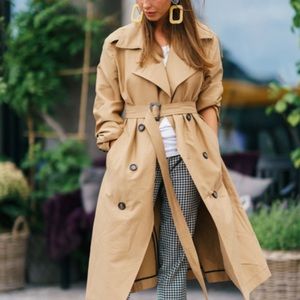 Classic Trench Coat - Camel Colored. XS. Worn only once or twice. No flaws.